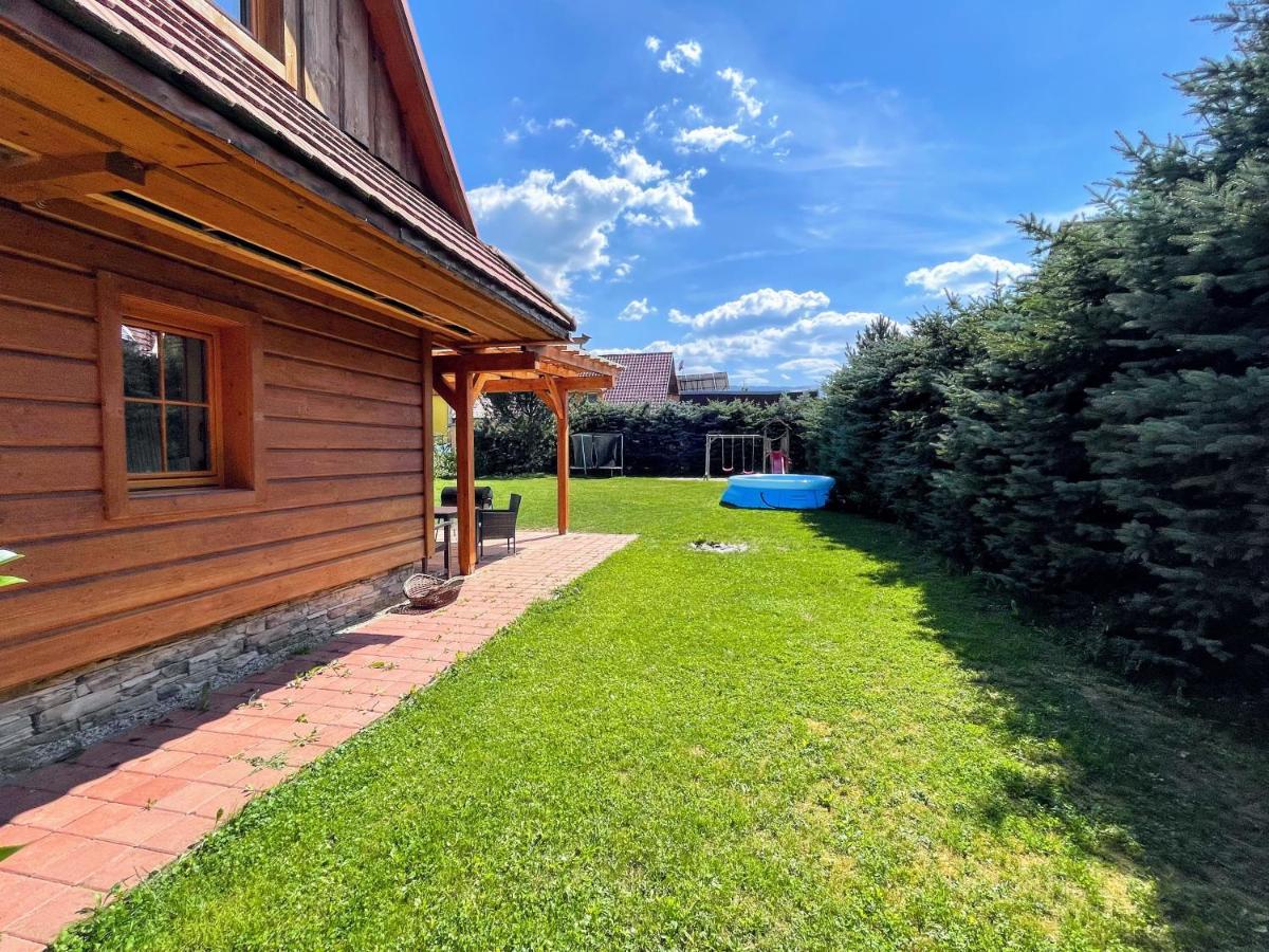Holiday Raj Bešeňová Exterior foto